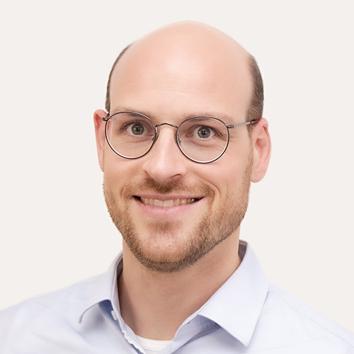 Herr Dr. Med. Christoph M. Greb Augenzentrum Hameln